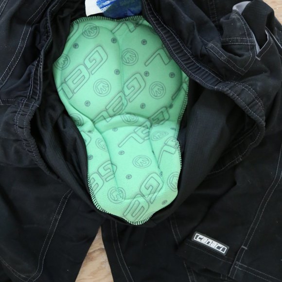 Men's Canari bike shorts - Picture 5 of 5